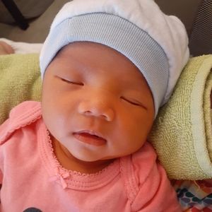 Meet your Posher, Zandra claire